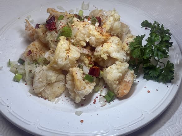 Fried Prawns with Salt and Spicy 椒鹽大蝦